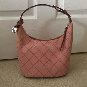 COPY - Dooney & Bourke bucket bag